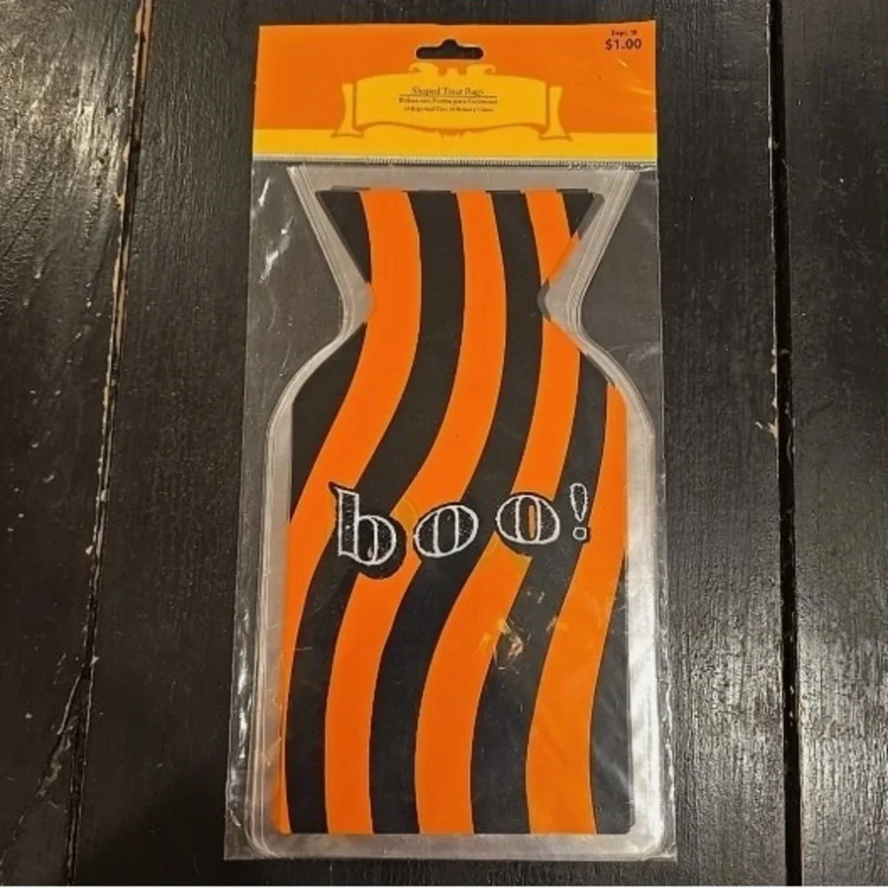 Halloween Shaped Treat Bags - Boo! Orange & Black Stripe - 15 Count Party Favors